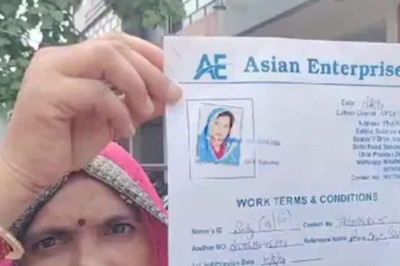 Women Block Saharanpur-Delhi Road Over Alleged Employment Scam Involving Lakhs