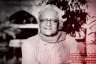 Gandhi's grandson cremated