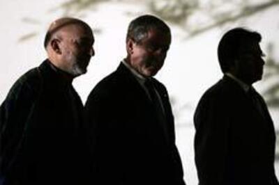 Bush stops Mush-Karzai fight at party