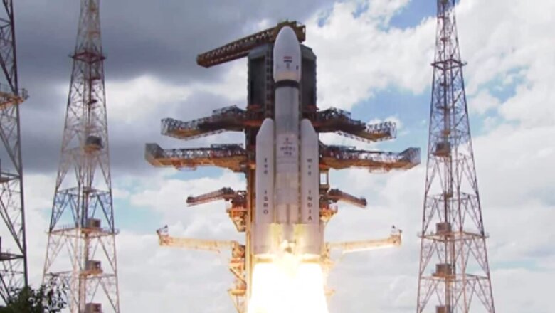 'Memorable Day for All Indians': Sachin Tendulkar, Yuvraj Singh, Others Congratulate ISRO on Chandrayan 3 Launch