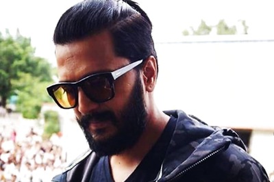 Riteish Deshmukh pens down poem for father Vilasrao Deshmukh on death anniversary