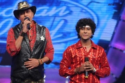 Mithun turns cowboy on Indian Idol 5