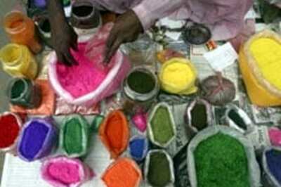 Pics: Spring in step, colour in life
