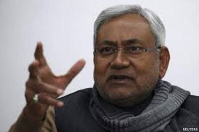 Brinda, Nitish to campaign for Gujarat's 'Third Front'