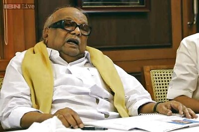 Chennai building collapse: One-man panel an eye wash, alleges Karunanidhi