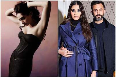 Sonam Kapoor Shares Glamorous Quarantine Mood Photo, Husband Anand Ahuja Goes Wow