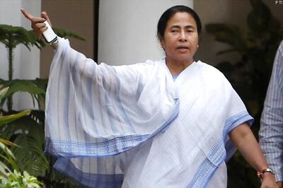 Mamata announces release of 17 life term prisoners