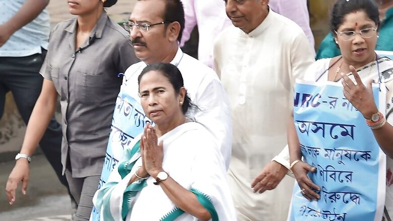 'Don't Play with Fire': Mamata Banerjee Warns BJP in Kolkata Protest Rally Against NRC