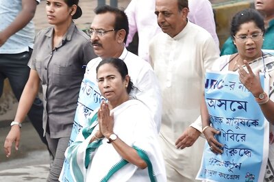 'Don't Play with Fire': Mamata Banerjee Warns BJP in Kolkata Protest Rally Against NRC