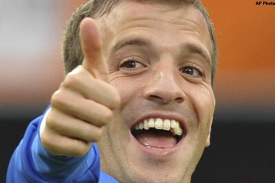 Dutch choice: Sneijder or Van der Vaart