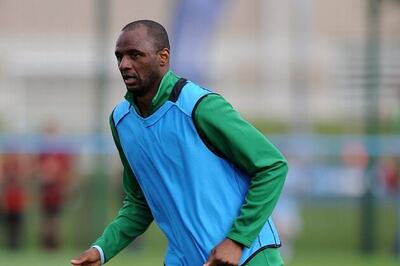 Man City back Vieira over United comments