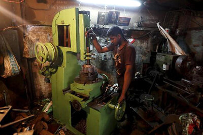 Note Ban Fallout: SBI Research Pegs FY17 GDP Down to 6.7 Percent