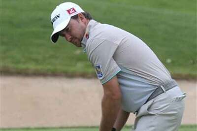 McDowell, Sterne share French Open lead