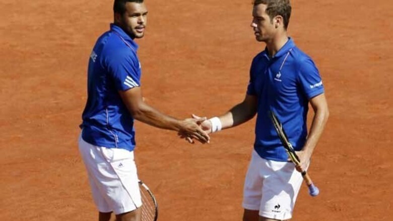 France beat Czech Republic to qualify for Davis Cup final