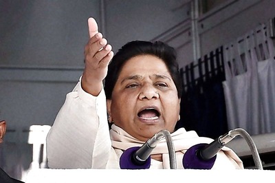 SP is Full of Goons, BJP of Cheats; I Am The Only Option: Mayawati