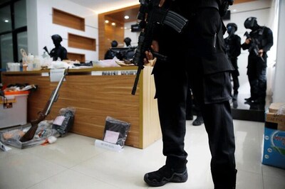 Indonesian Police Shoot Dead Two Terror Suspects
