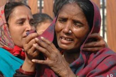 UP govt assures justice in Noida case