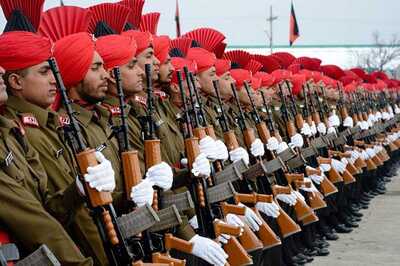 Over 2,000 Kashmiri Youths Participate in Army Recruitment Rally in J-K's Baramulla