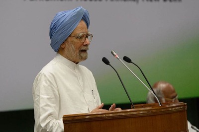 Made Hollow Promises and Copied Congress’ Schemes: Manmohan Singh Takes a Jibe at Modi Govt