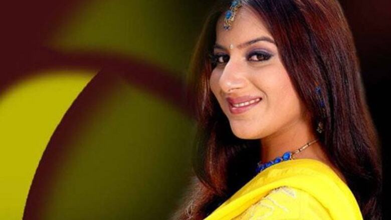 Kannada actor Pooja Gandhi joins the Janata Dal S