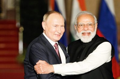 PM Modi Speaks To Russian President Putin, Urges Him To Hold Direct Talks With Zelensky