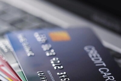 Noida Man Tries to 'Redeem Cash Points' on Credit Card, Loses Rs 4.50 Lakh Instead