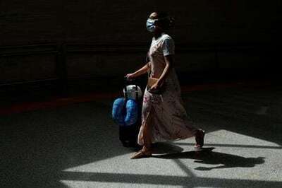 Italy orders coronavirus tests for arrivals from four countries