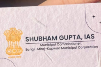 Trending: IAS Officer’s Plantable Visiting Card Will Inspire You To Go Green