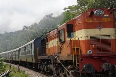 Gujarat-Bound Trains Take a 12-Hour Pit Stop Due To OHE Breakdown Near Mumbai