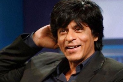 SRK Reaches 20 Million Followers on Twitter, Inches Closer To Big B