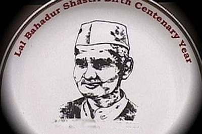 Clear air on Lal Bahadur Shastri's death: Son