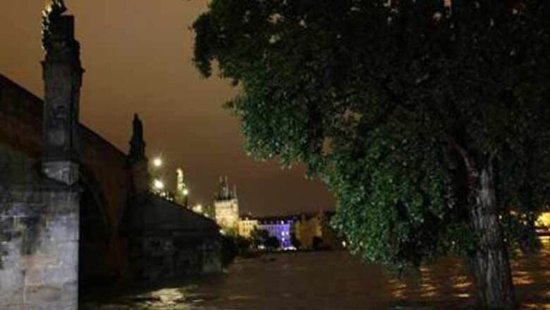 Czech PM declares emergency as floods threaten Prague