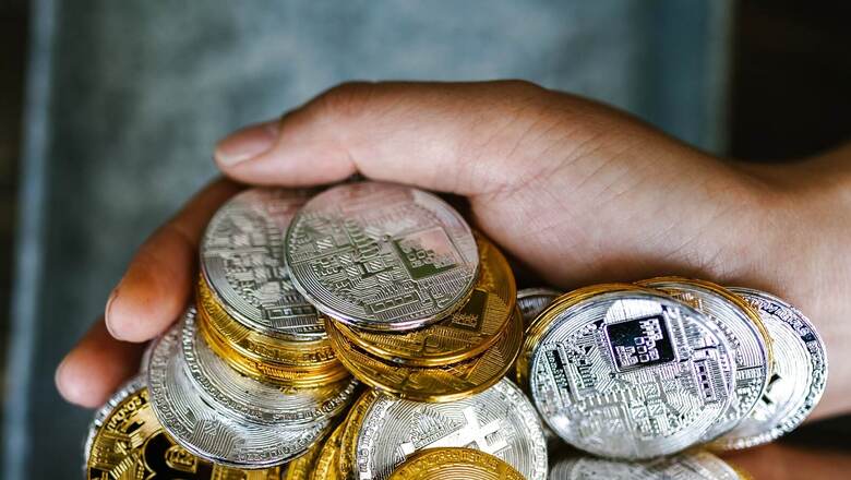 Cryptocurrency Price Today: Bitcoin Near $22,000, Ether Breaches $1700 Mark; Full List