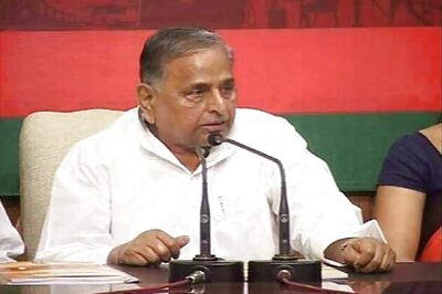 With 21 crore people don't expect good law and order in UP: Mulayam