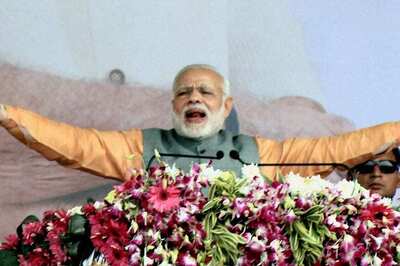 PM Modi Hits Back at Akhilesh's Jibe, Rakes up Issue of Rapes