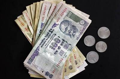 Rupee falls as global risk assets tumble
