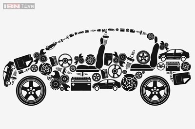 Tips & Tricks: 18 things that you should have in your car and why