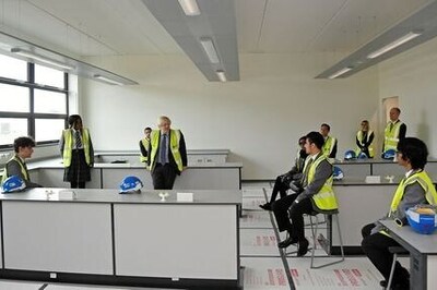 England Schools In COVID Hotspots To Bring In Face Masks After Government U-turn