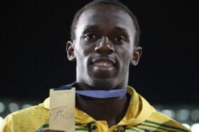 Usain Bolt plays cricket, bowls out Gayle