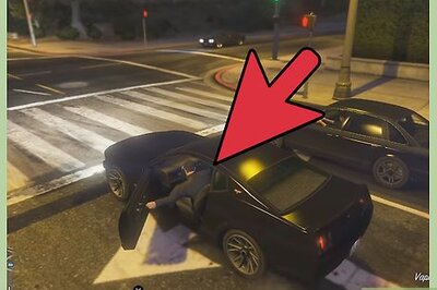 How to Stop a Car Theft in GTA V