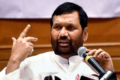 Does Rahul Gandhi Want Sanitisers Only for Rich, Not for Poor: Ram Vilas Paswan