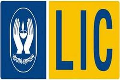 Moody's reviewing LIC rating; downgrade likely
