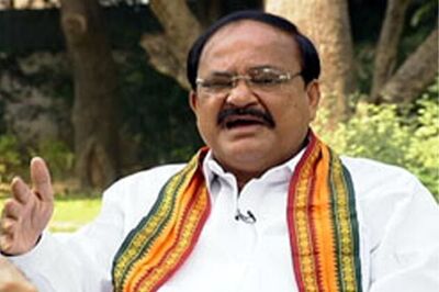UP govt should allow VHP's yatra from Ayodhya: Venkaiah Naidu