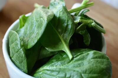 Mudakathan Keerai: This Steamed Spinach Chutney Will Help You Stay Healthy