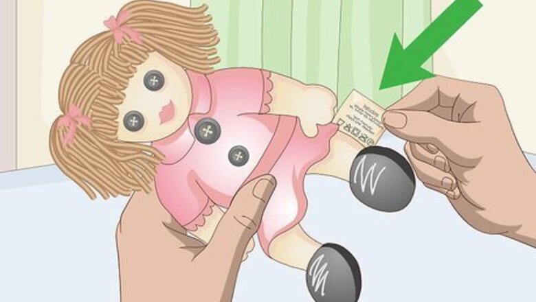 How to Clean Baby Toys