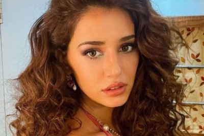 Disha Patani Drops Sexy Pic in Pink Bra as She Reaches 50 Million Followers on Instagram, Tiger Shroff Reacts