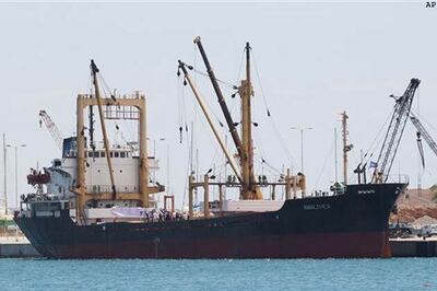 Libyan ship with aid for Gaza Strip stalled