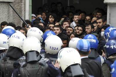 Furious reaction, political split after Turkey bans Twitter