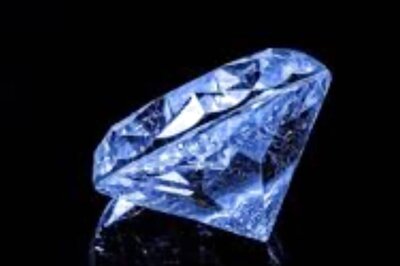 MP Labourer Who Earns Rs 300 A Day Finds Diamond Worth Rs 80 Lakh