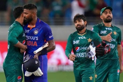 ‘Request to Politicians - Let IND & PAK Play Instead of Drawing Out Their Swords’: Former Pakistan Captain